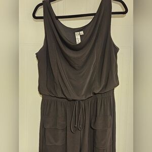 Womens Large black Jumpsuit sleeveless stretchy adjustable waist two pockets